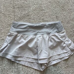 CALIA by Carrie Underwood Women’s Anywhere Petal Shorts WHITE Size XS